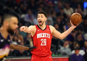 928403