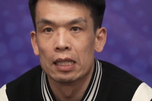 258156