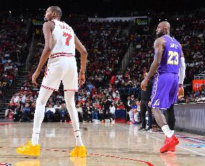 196612