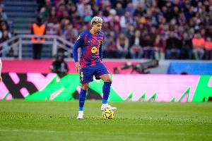 144243