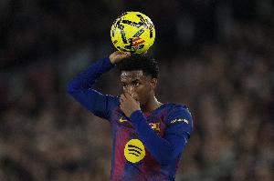 522403