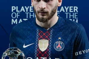 396526