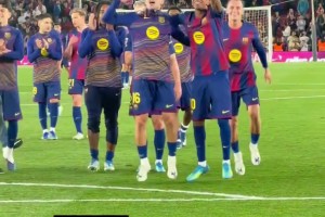 巴萨球员赛后唱歌嘲讽西班牙人：快告诉我在西乙沉沦的感觉怎么样